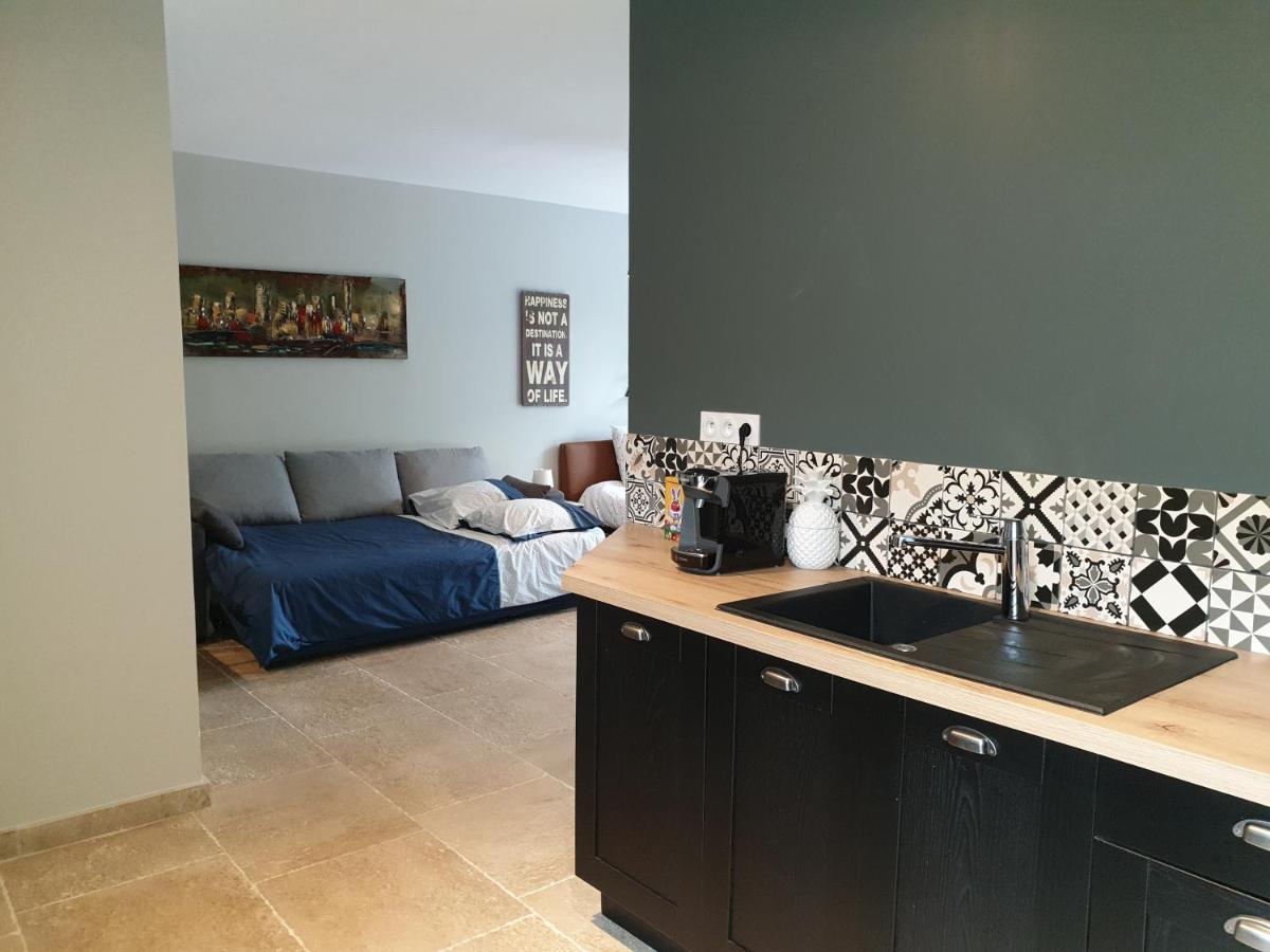 Bed and Breakfast Cosy Wood House Laubressel Esterno foto