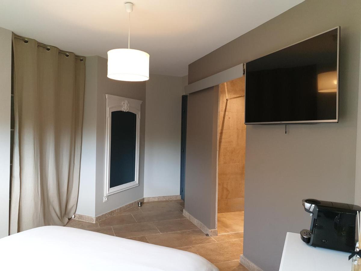 Bed and Breakfast Cosy Wood House Laubressel Esterno foto